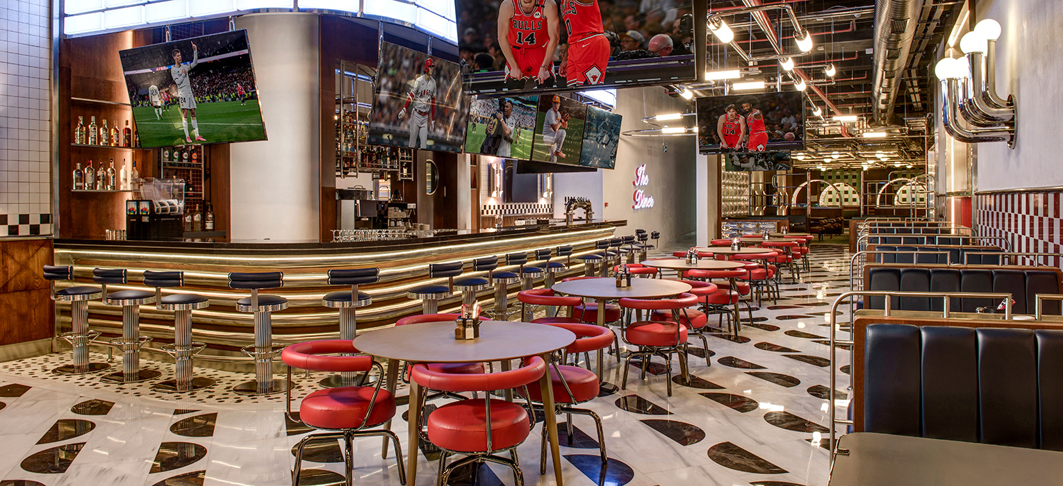 REGNUM THE CROWN CHUBBYS 01 Slider