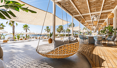 Regnumcarya Alia Bannermobil