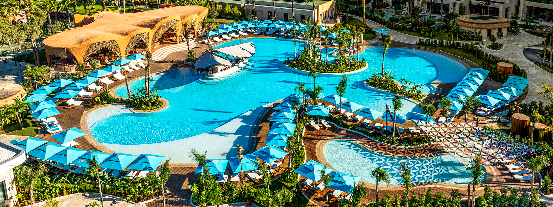 REGNUM THE CROWN BLUE POOL 5 Banner